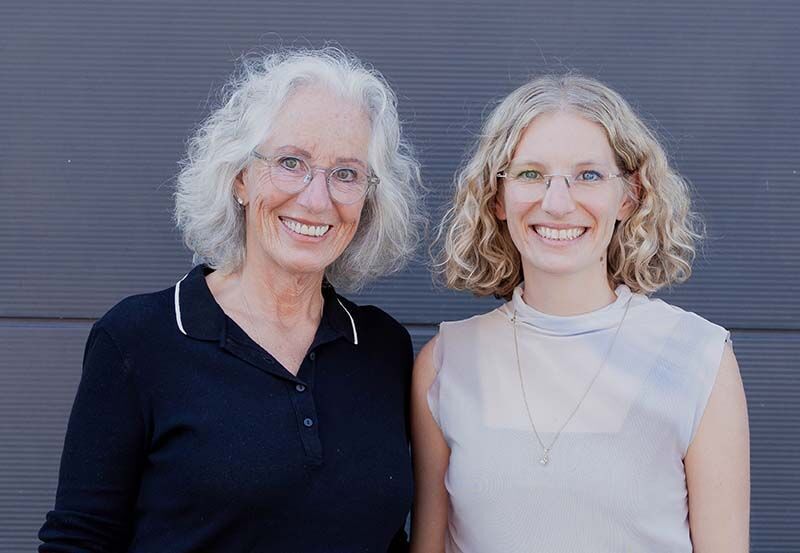 IBB-Gründerin Sigrid Baumann-Tornow und ihre Tochter, IBB-Vorständin Lea Tornow